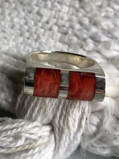 Anillo Plata y piedra roja - Jash accesorios