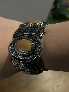 pulsera hindu en internet