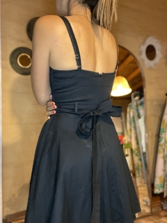 Vestido negro Promesse - comprar online