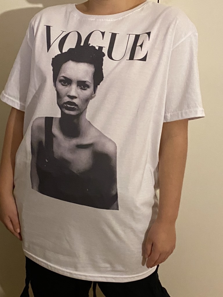 Remeras vogue mujer hot sale