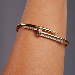 Bracelete Prego Cravejado Cristal banhado em ouro 18k