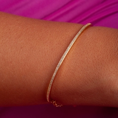 Bracelete Slim Cravejado Cristal Com Fecho Extensor banhado em ouro 18k