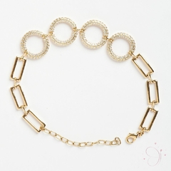 Pulseira Círculo Cravejado Cristal com Elo Retangular 21cm banhado em ouro 18k - Mirna Cortat Semijoias -  Semijoias e Joias em Prata 925