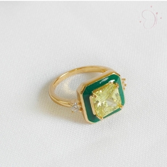 Anel Pedra Verde Quadrada banhado em ouro 18k - comprar online