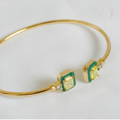 Bracelete Pedra Verde Quadrada banhado em ouro 18k - Mirna Cortat Semijoias -  Semijoias e Joias em Prata 925