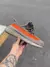 Yeezy 350 Marrom/ Laranja - comprar online