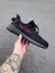 Yeezy 350 Preto/ Vermelho na internet