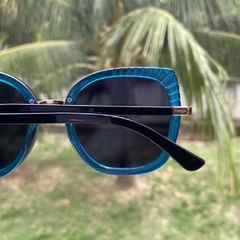 Óculos de sol Camila - azul na internet