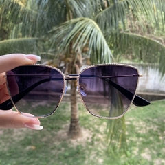 Óculos de sol Eve - preto com dourado - comprar online