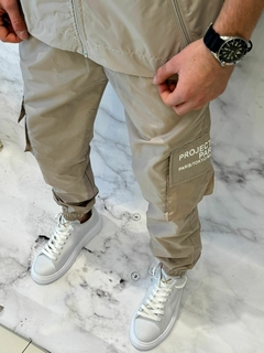 Jogger Cargo Rompeviento