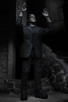 Frankenstein - Universal Monsters - 7 Scale Action Figure - Neca - loja online
