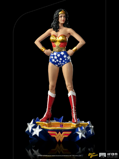 Mulher Maravilha 1979 Wonder Woman Lynda Carter 1/10 Iron Studios - Camuflado Toys