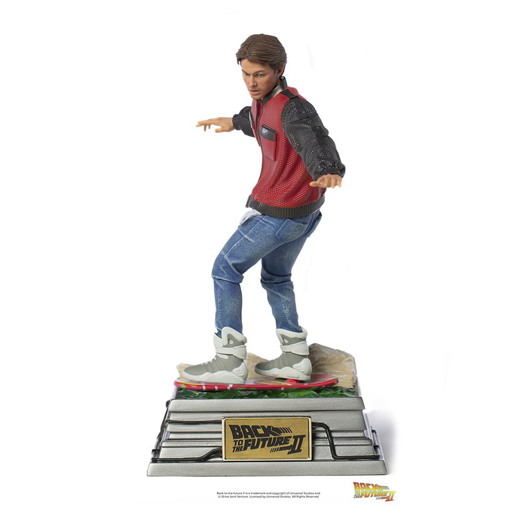 Marty McFly on Hoverboard - Back to the Future - Art Scale 1/10 - Iron  Studios