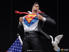 Imagem do Clark Kent Deluxe - DC Comics - Art Scale 1/10 - Iron Studios