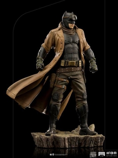 Batman Knightmare - Zack Snyder's Justice League 1/10 - Iron Studios - comprar online