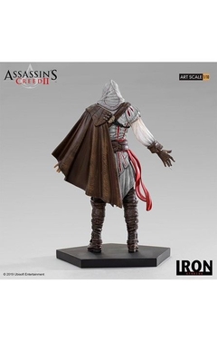 Ezio Auditore 1/10 Assassins Creed Ii (regular) iron Studios - comprar online