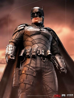 Imagem do Batman - The Batman 2022 - Art Scale 1/10 - Iron Studios