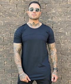 Camiseta EB ilhoes all black