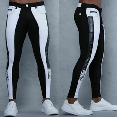 Calça Skinny Preta com Branco Elastano