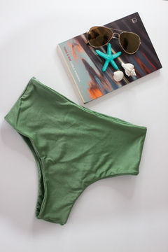 Calcinha Hot Pants Ilha Bella - Verde Oliva - Tecido Canelado na internet