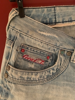 Calça Jeans Coca-Cola na internet