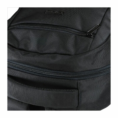 MOCHILA NOTEBOOK KLIPXTREME 156 EMBLEM H 18KILOS (KNB-582) --A PEDIDO - tienda online