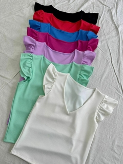 ART.225 REMERA CUELLO V VISTA MANGA VOLADOS *RIB LIPA FOIL* en internet