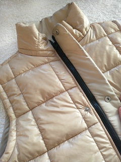 CHALECO PUFFER MINA BEIGE T.L