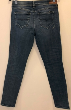 Calça jeans DIESEL feminina - 38 na internet