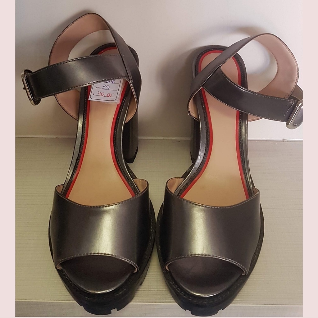Comprar best sale sandalia arezzo
