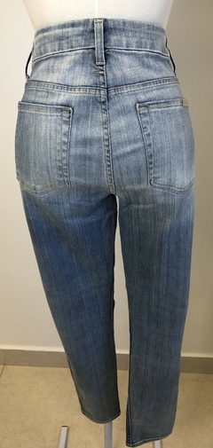 Calça jeans feminina "7 For All Mankind"- 30 na internet