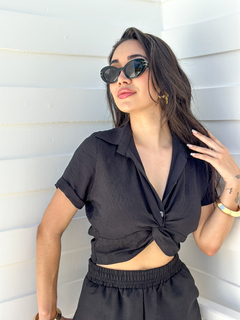 CAMISA CROPPED JANAINA- PRETA