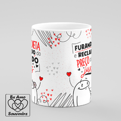 Caneca Flork Furando a Dieta e Reclamando de Tudo