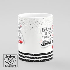 Caneca Sempre Tem Razão