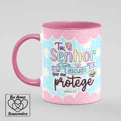 Caneca Tu Senhor É O Escudo Que Me Protege