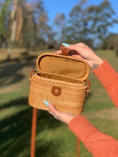 Bolsa Rattan Jasmine na internet