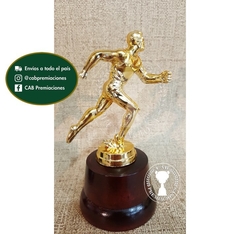 Trofeo Souvenir atletismo running corredor en base de madera