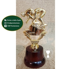 Trofeo Souvenir natación largada 2D en base de madera