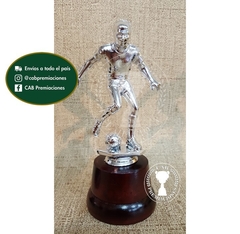 Trofeo Souvenir fútbol jugador plateado en base de madera