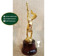 Trofeo Souvenir gimnasia artística gimnasta vertical en base de madera