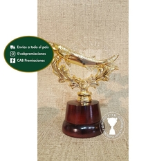 Trofeo Souvenir pesca laurel en base de madera