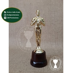 Trofeo Souvenir Oscar actuación en base de madera