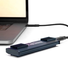 DELKIN DEVICES - USB 3.2 Type-C Portable Cinema SSD Drive (1TB) en internet