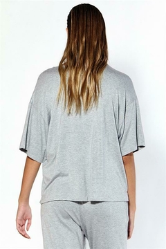 Remera barcelona gris - comprar online