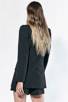 BLAZER LUCCA BLACK en internet