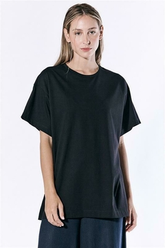 Remera zoe 72 negra