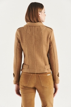 CHAQUETA HARBOUR CAMEL en internet