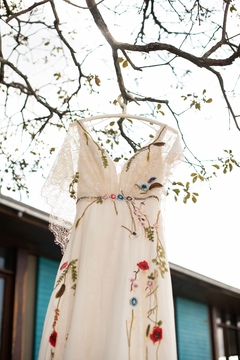 Vestido De Noiva Sakura Sob Medida | Valor Personalizado e Sob Consulta - Camila Machado Ateliê 