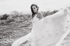 Vestido De Noiva CARIMBÓ Sob Medida | Valor Personalizado e Sob Consulta - Camila Machado Ateliê 