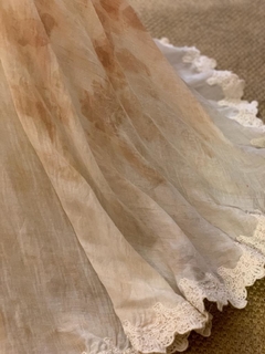 Image of Vestido de Noiva Amor Perfeito com cauda de impressão botânica VALOR PERSONALIZADO E SOB CONSULTA